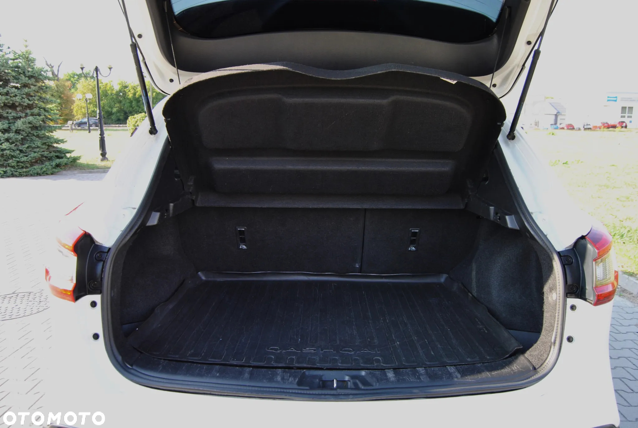 Nissan Qashqai 1.6 DCi Visia - 13
