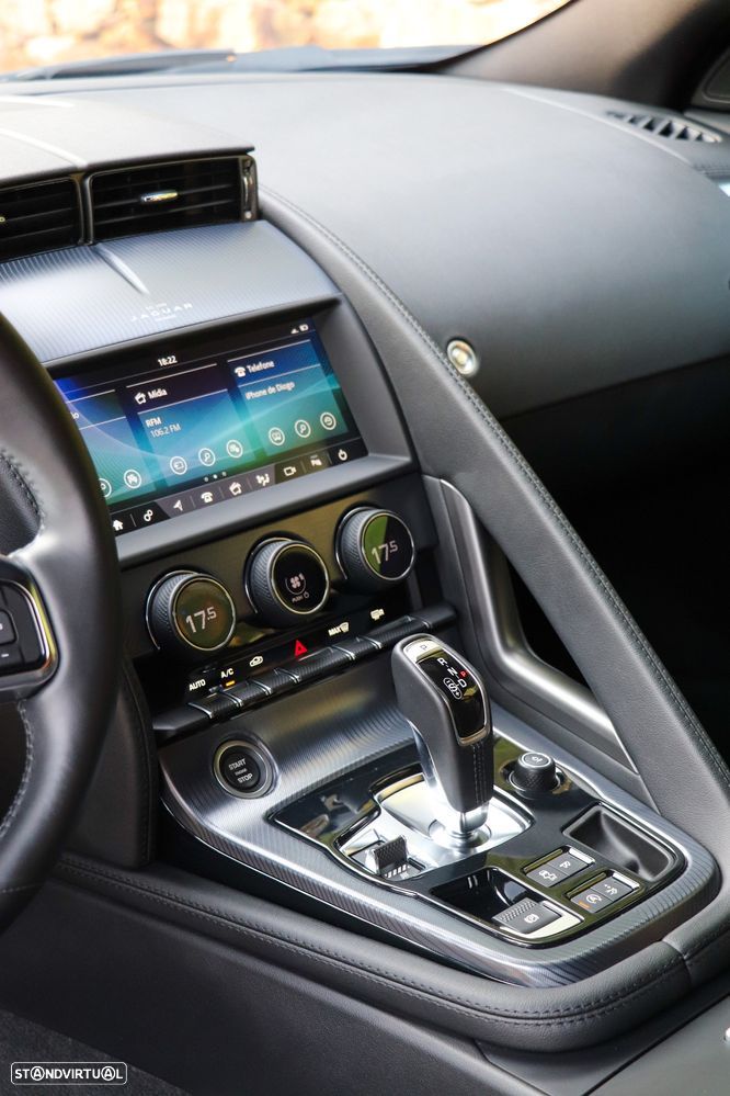 Jaguar F-Type 2.0 i4 R-Dynamic Black - 19