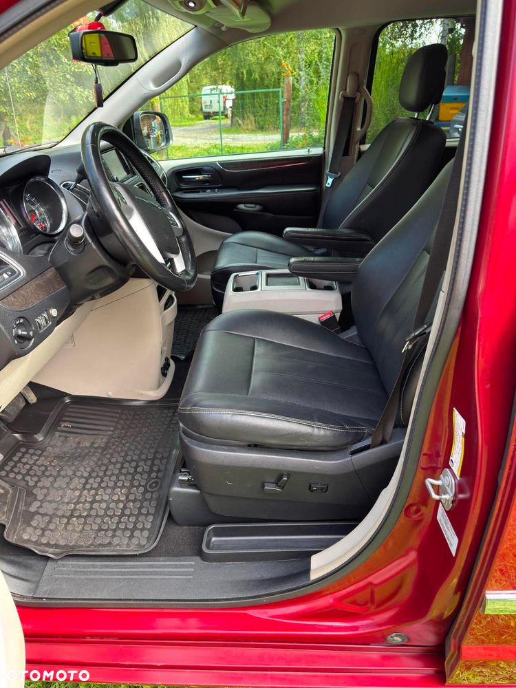 Chrysler Town & Country 3.6 Touring - 15