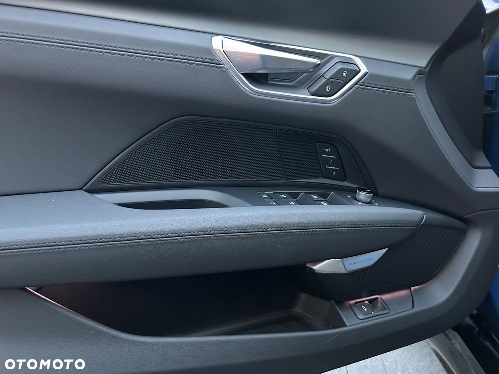 Audi e-tron GT - 10