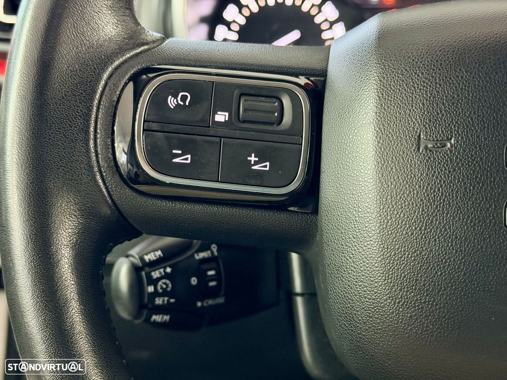 Citroën C3 1.2 PureTech Shine - 16