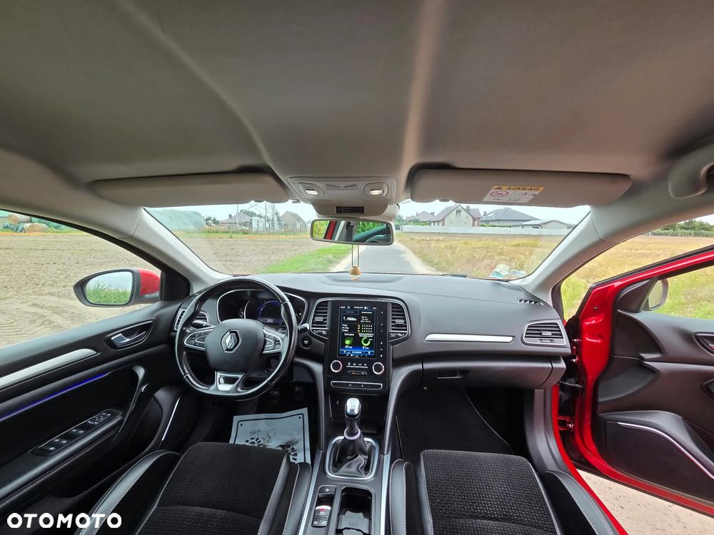 Renault Megane TCe 140 GPF INTENS - 8