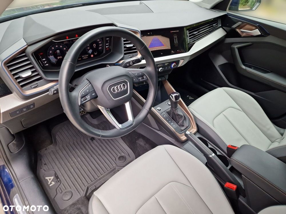 Audi A1 Sportback 35 TFSI Advanced S tronic - 12
