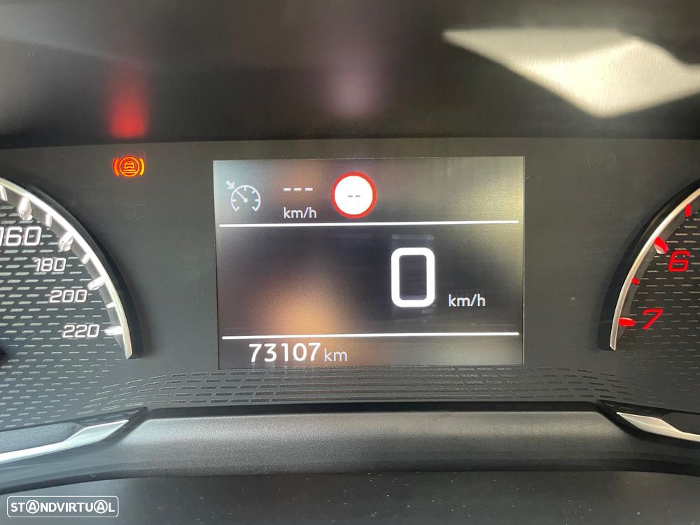 Peugeot 208 1.5 BlueHDi Active Pack - 9