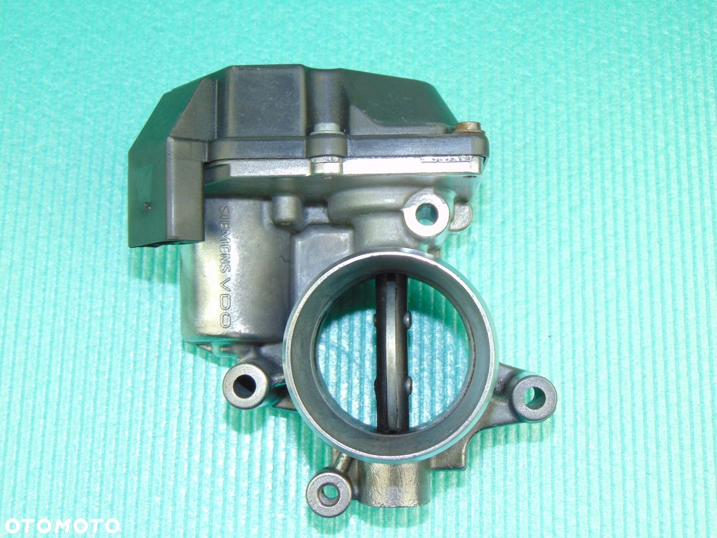 Przepustnica powietrza 1,2TDI 2,0TDI 03L128063K - 1