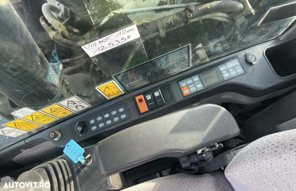 Caterpillar M316D Excavator pe Roti - 9