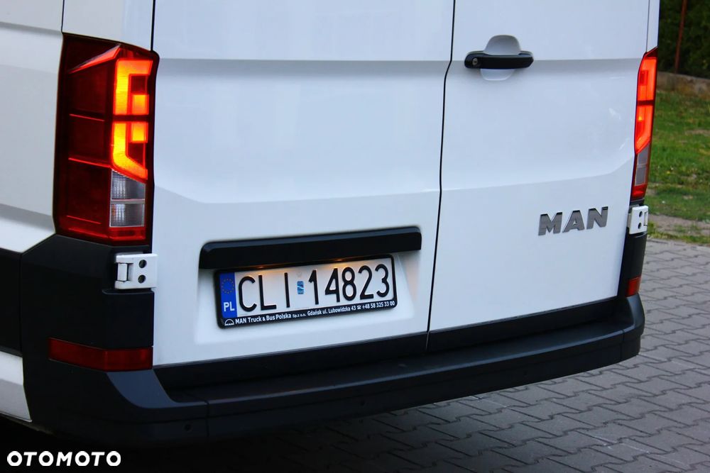 MAN TGE 3.140 2.0 TDI 140KM L3H2 BLASZAK 3 OSOBOWY PERFEKT AUTO VF23% - 8