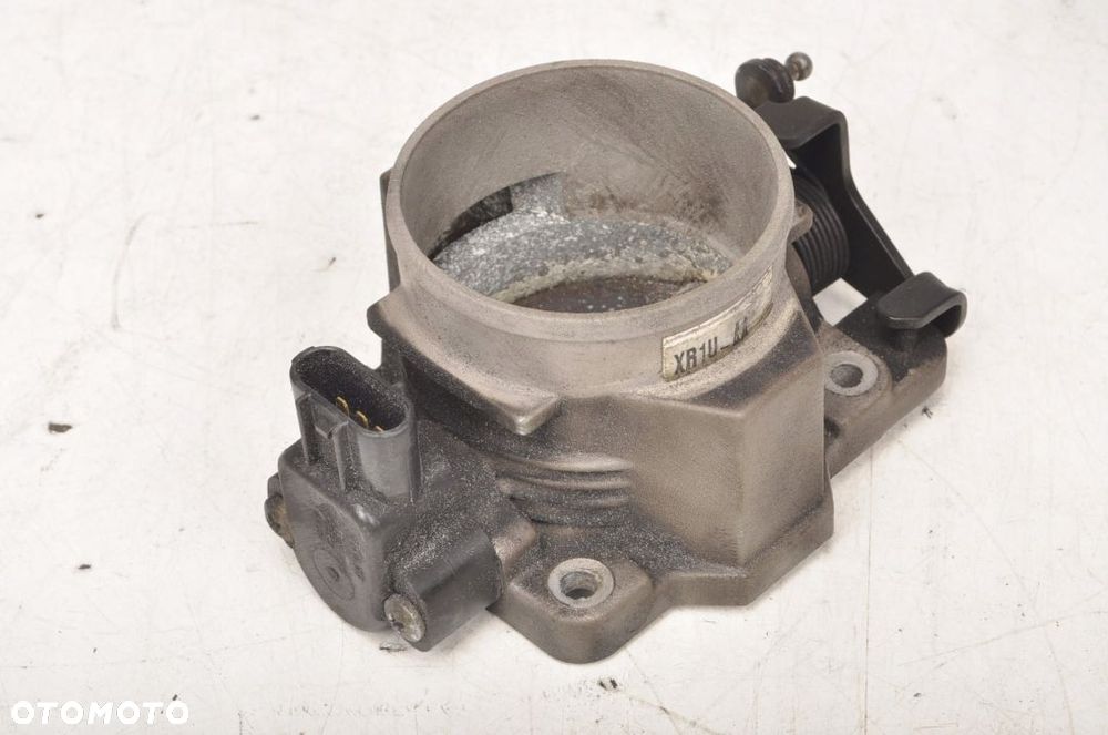 ASTON MARTIN DB7 5.9 PRZEPUSTNICA - 1