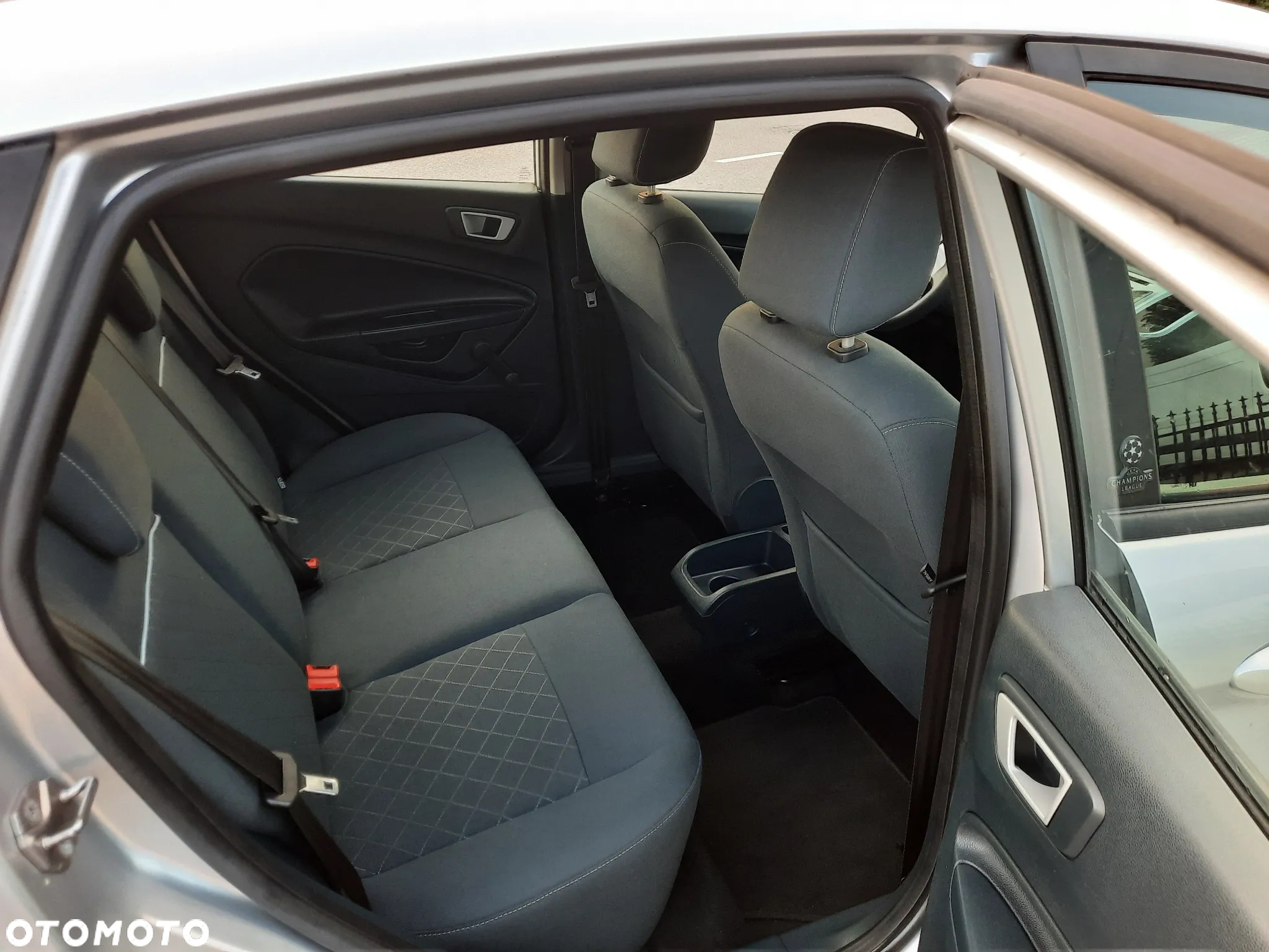 Ford Fiesta 1.25 Ambiente - 16