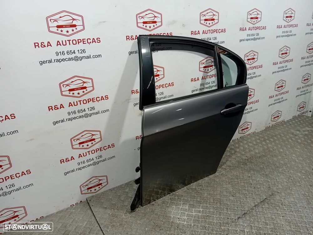 Porta Trás Traseira Esquerda BMW Série 3 Bmw E90 Original - 2