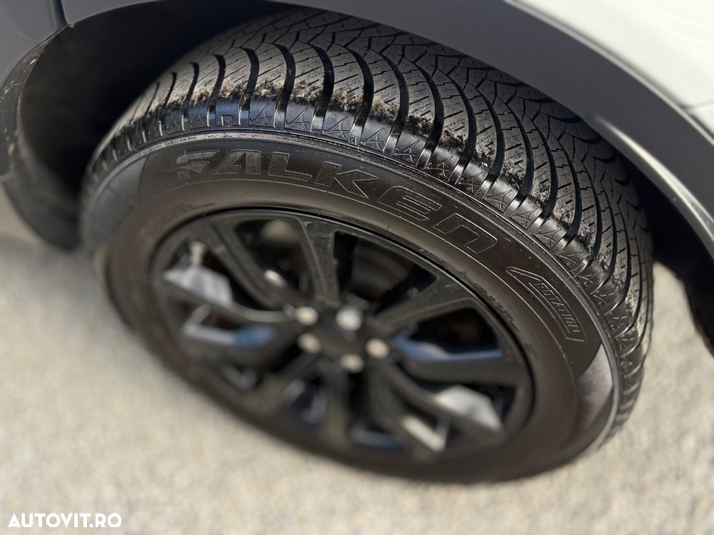 Land Rover Range Rover Evoque - 22