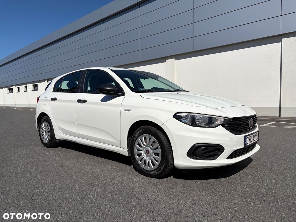 Fiat Tipo 1.4 16v Easy - 2