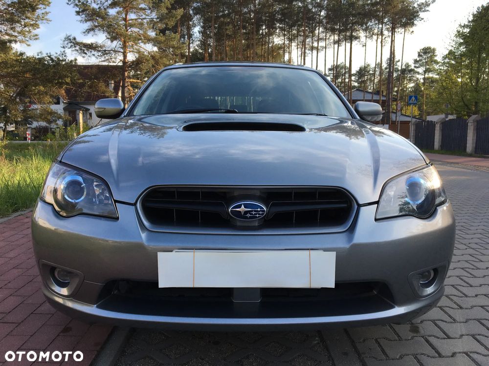Subaru Legacy - 1