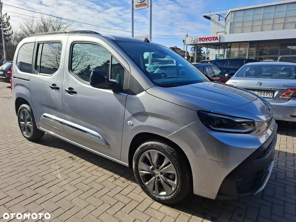 Toyota Proace City Verso 1.5 D-4D Family - 8