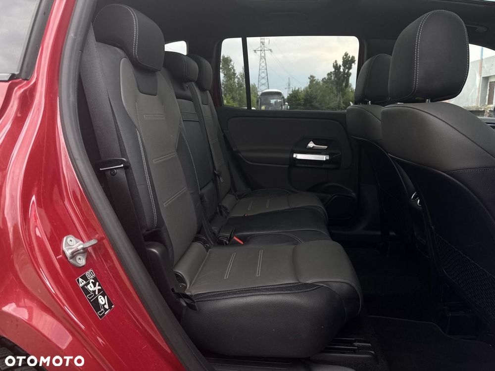 Mercedes-Benz GLB - 20