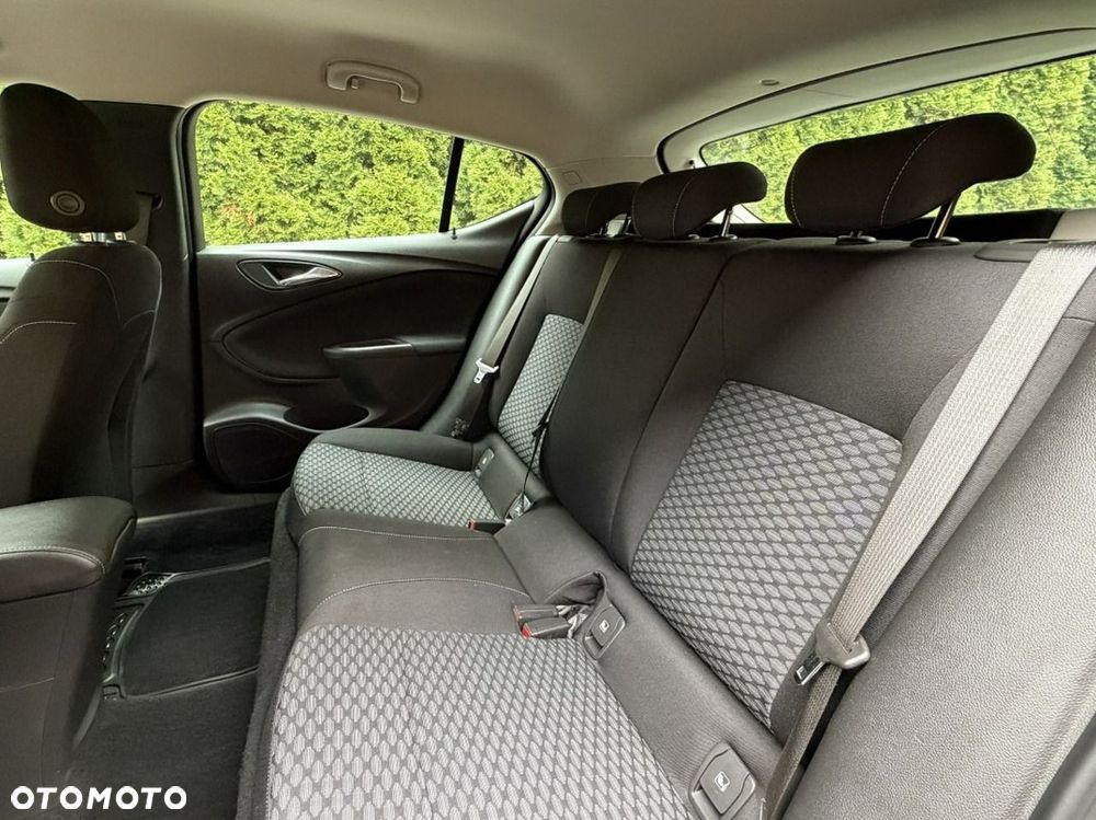 Opel Astra - 19