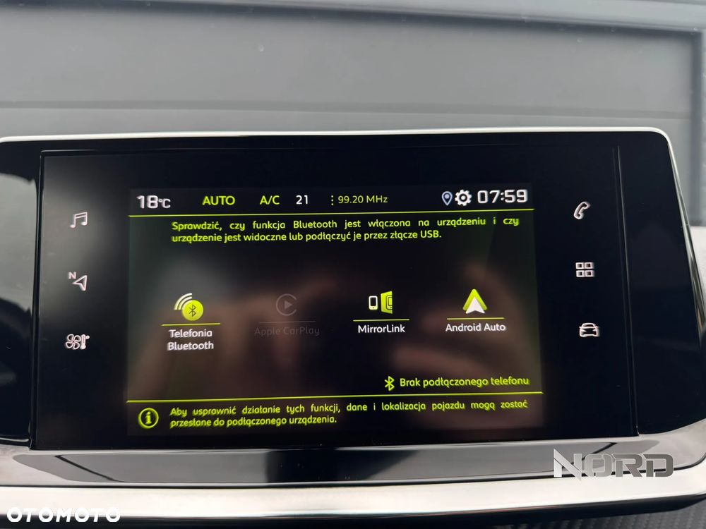Peugeot 2008 PureTech 130 EAT8 Allure - 31