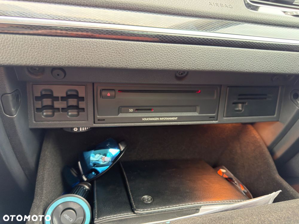 Volkswagen Golf Variant 2.0 TDI BlueMotion Technology DSG Edition - 26
