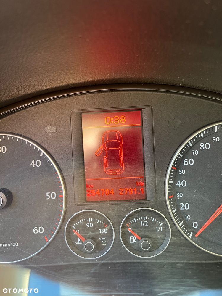 Volkswagen Golf Plus 1.9 TDI Trendline - 10