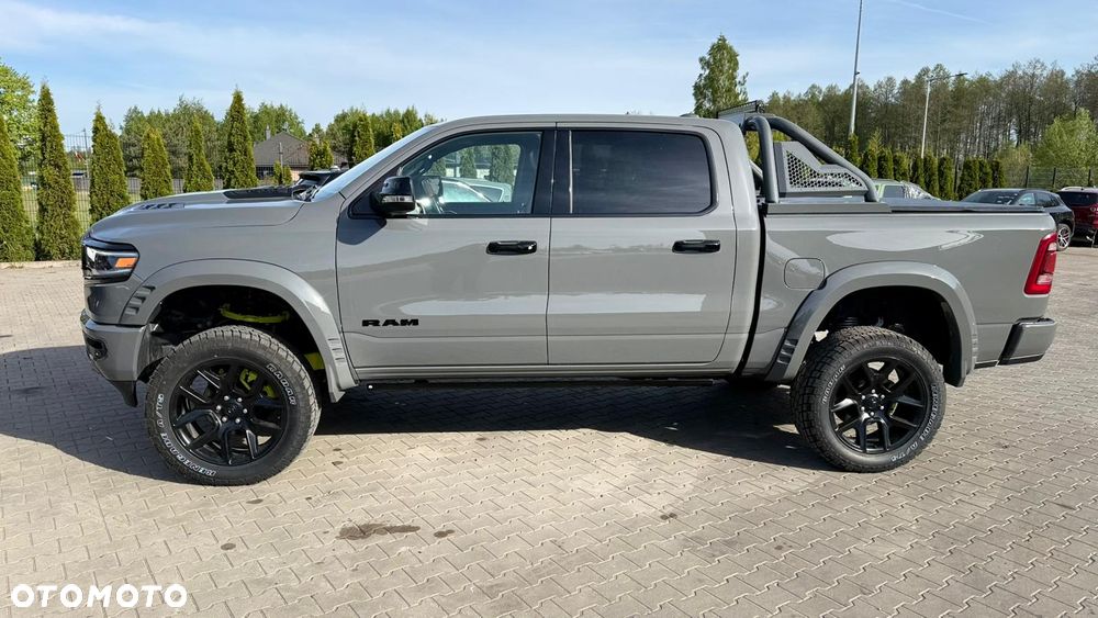 RAM 1500 Crew Cab Longbed Longhorn - 15