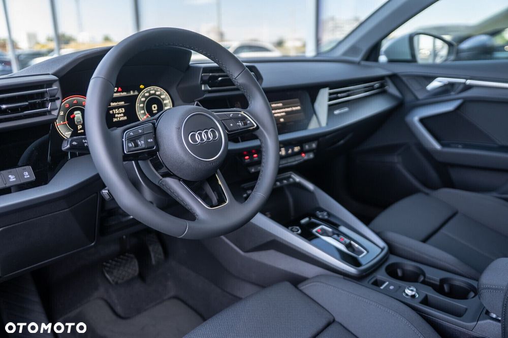 Audi A3 Sportback TFSI mHEV 110 kW Advanced S tronic - 16