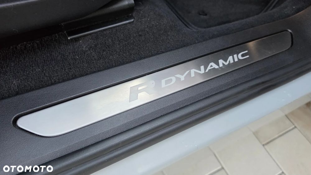 Land Rover Range Rover Evoque D150 FWD R-Dynamic - 11
