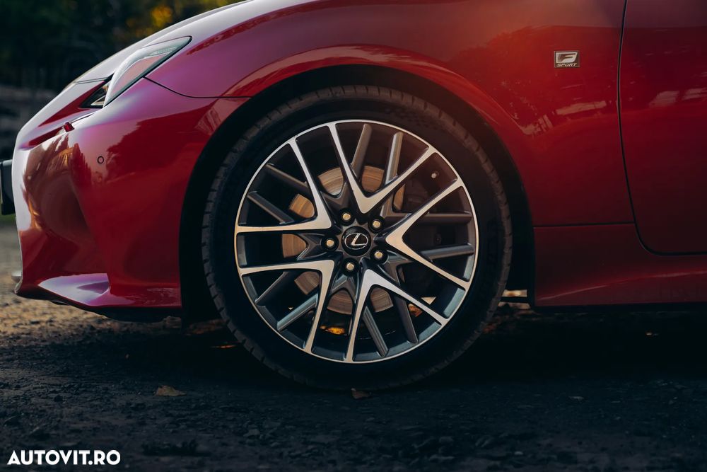 Lexus Seria RC 300h F Sport Premium - 4