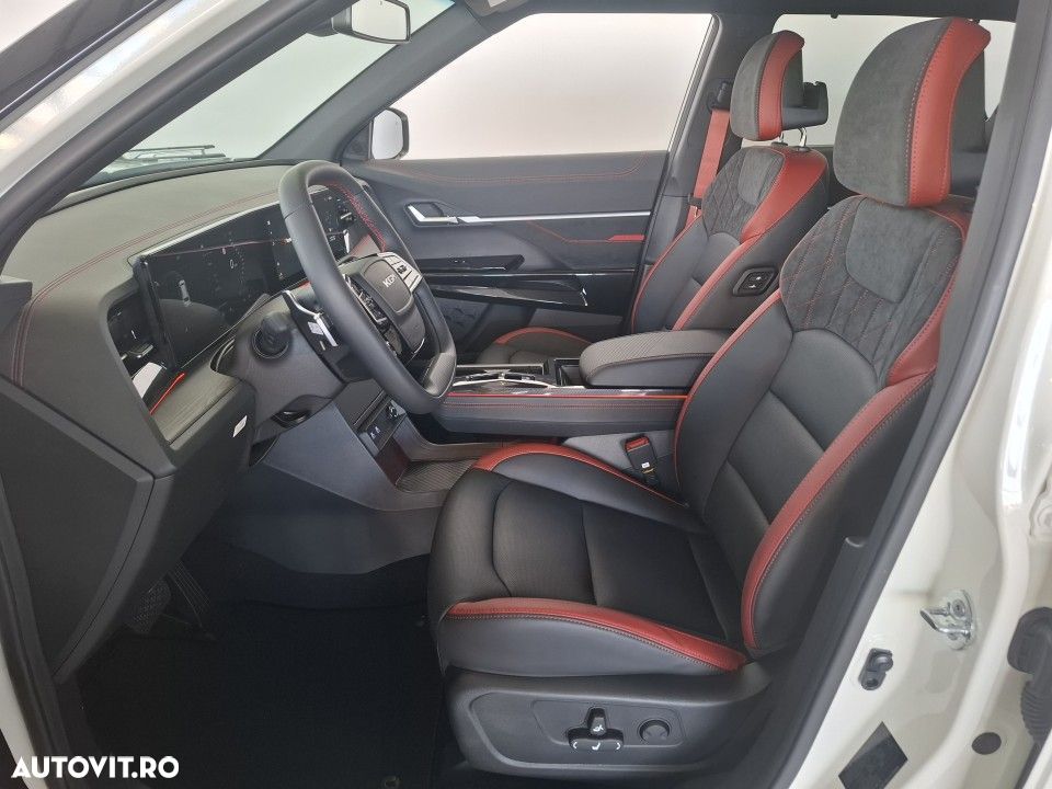 KG Mobility Actyon - 13