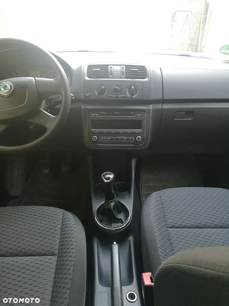 Skoda Roomster 1.2 TSI Comfort PLUS EDITION - 23
