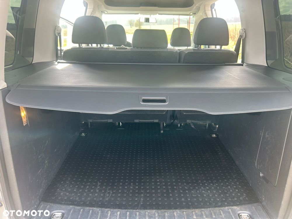 Volkswagen Caddy - 13