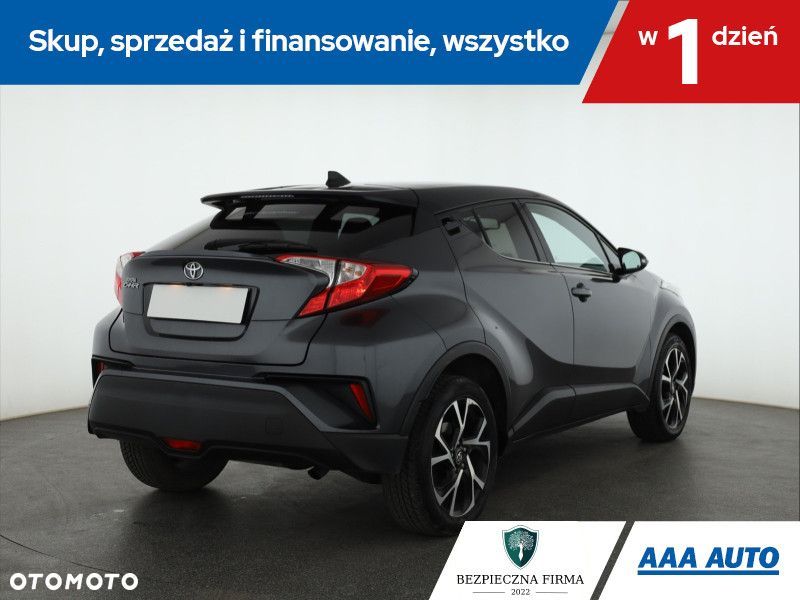 Toyota C-HR - 7