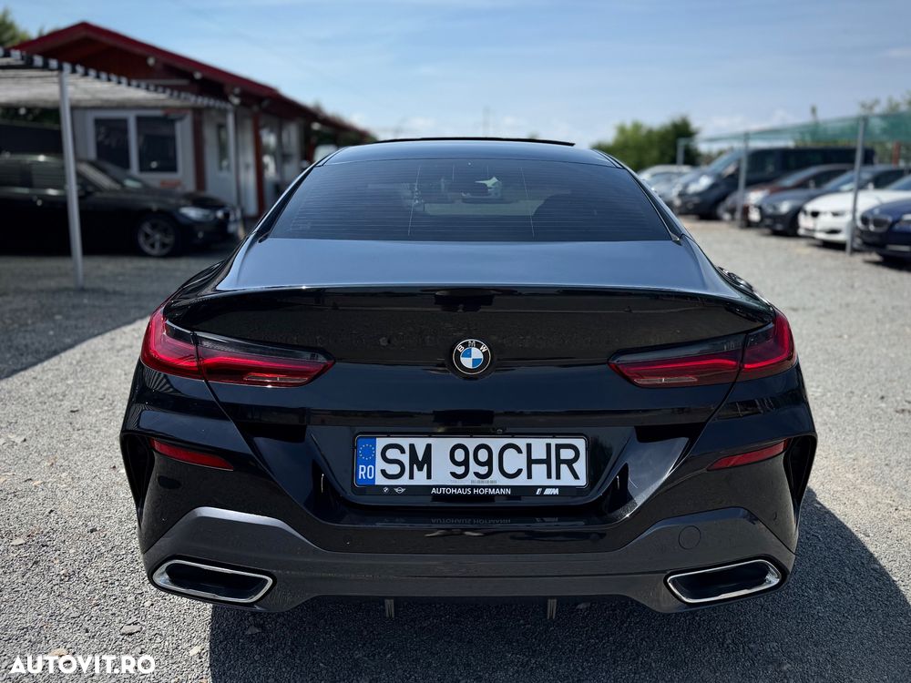 BMW Seria 8 - 5