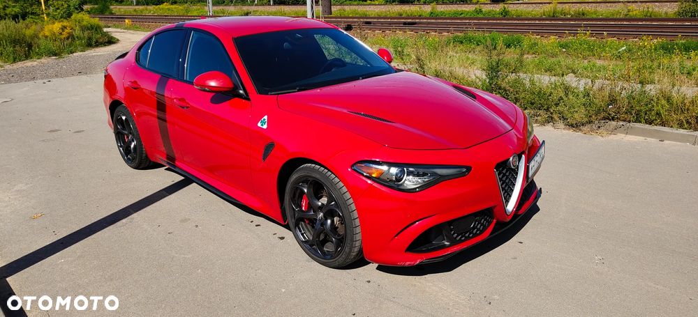 Alfa Romeo Giulia 2.9 Bi Turbo V6 Quadrifoglio - 1