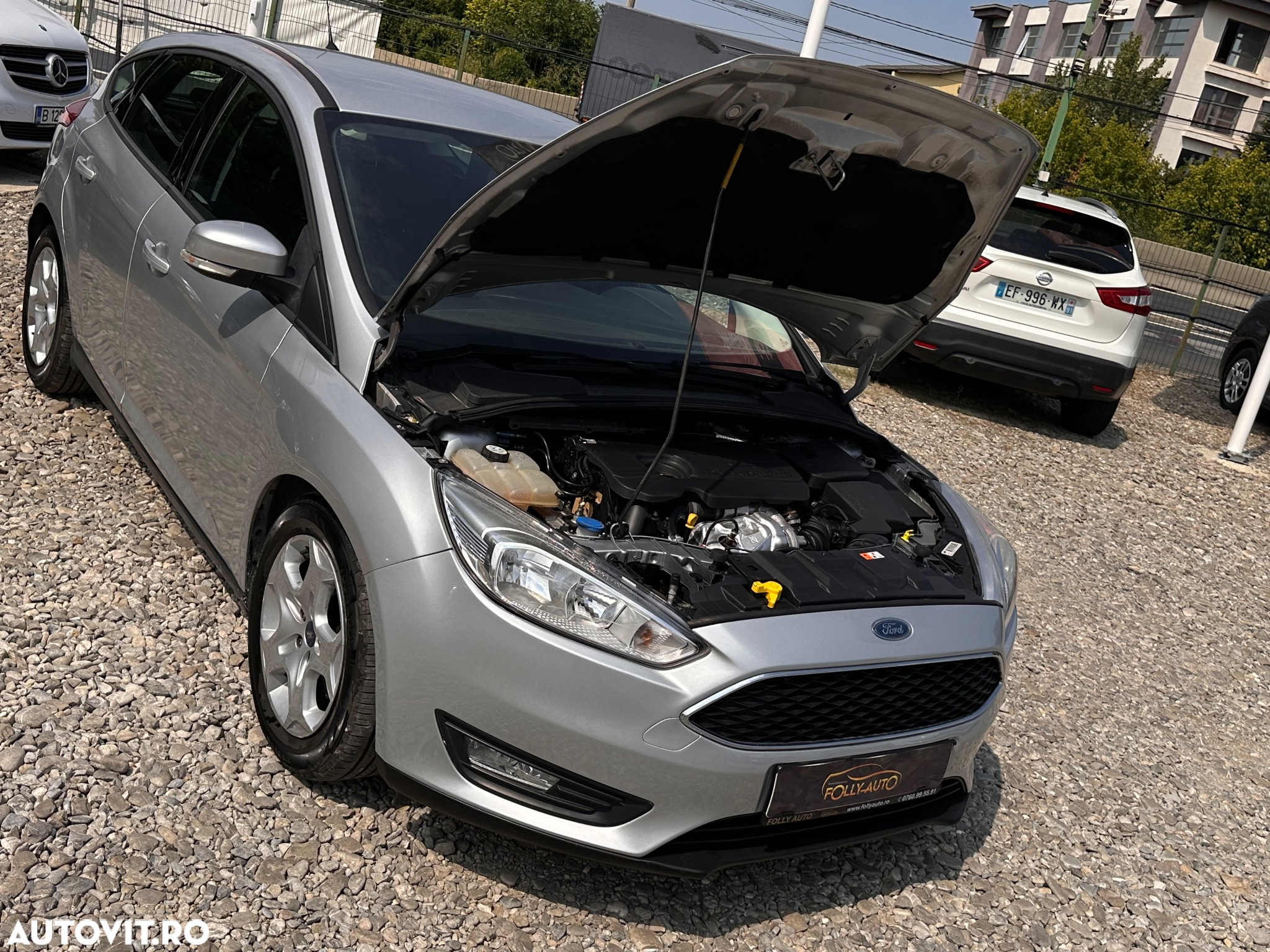Ford Focus - 32