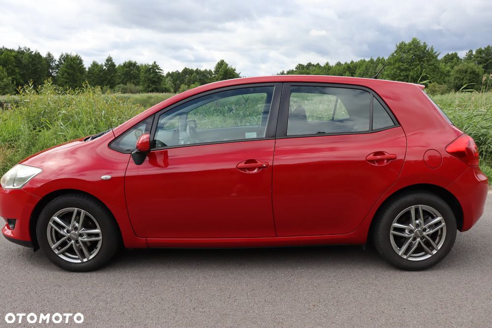 Toyota Auris - 3