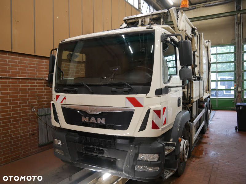 MAN TGM 26.340 FAUN - 1