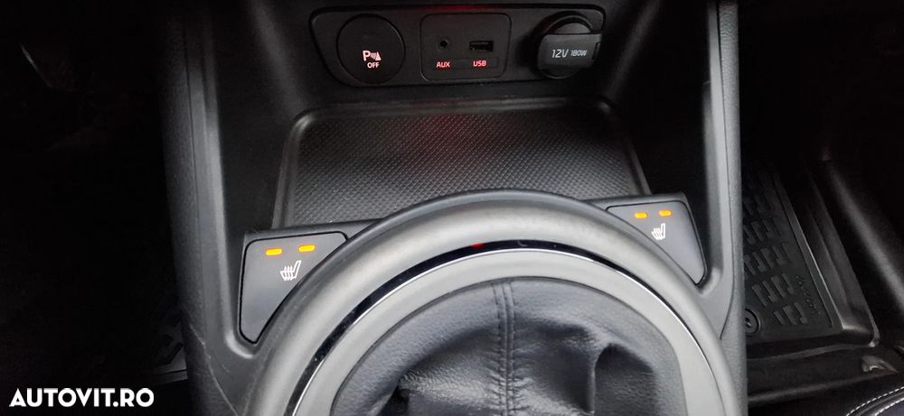 Kia Sportage 2,0 CRDI AWD Dream-Team Edition - 33