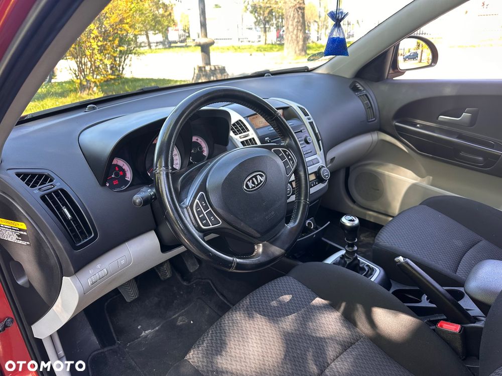 Kia Ceed 1.6 CVVT EX - 18