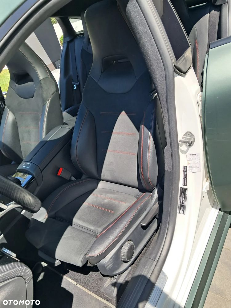 Mercedes-Benz CLA 200 d AMG Line 8G-DCT - 13