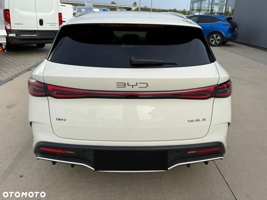 BYD Seal 6 - 9