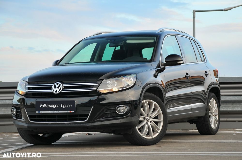 Volkswagen Tiguan 2.0 TDI DPF BlueMotion Technology Sport & Style - 1