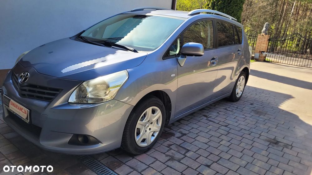 Toyota Verso 1.6 7-Sitzer Comfort - 1