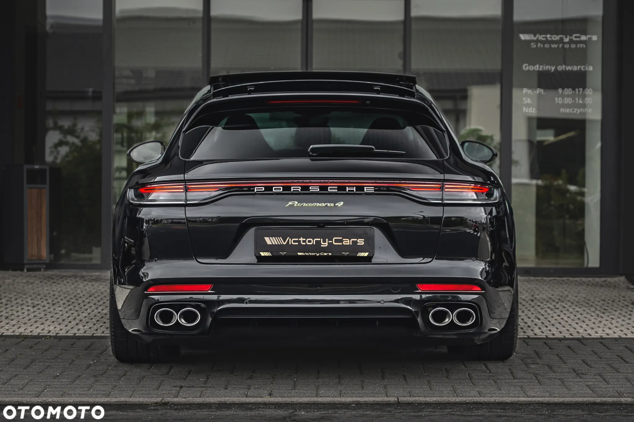 Porsche Panamera - 17