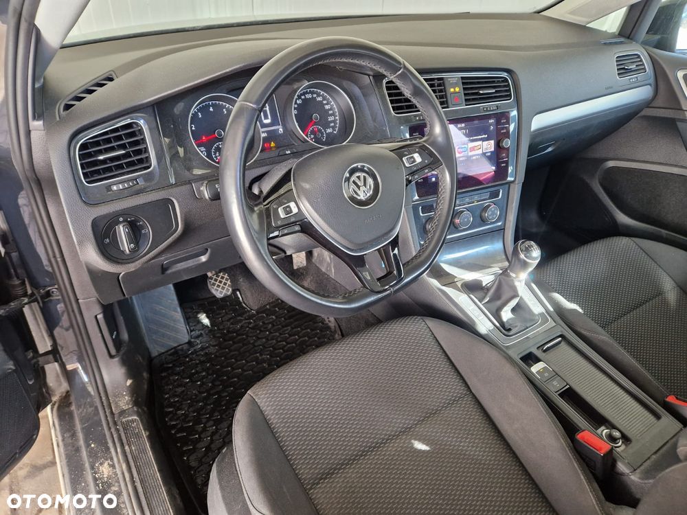 Volkswagen Golf Variant 1.0 TSI BMT Trendline - 15