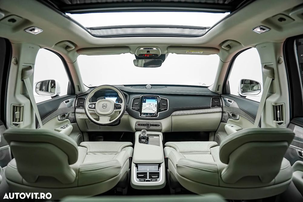 Volvo XC 90 T8 AWD Recharge Geartronic Inscription Expression - 2