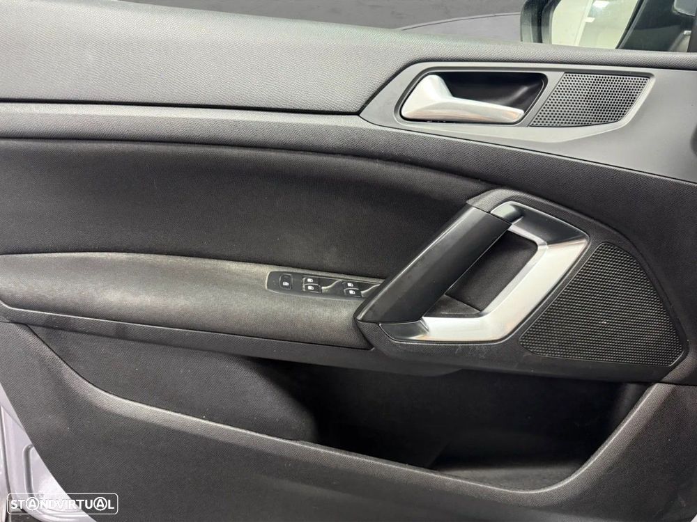Peugeot 308 PureTech 110 Stop & Start Active - 11