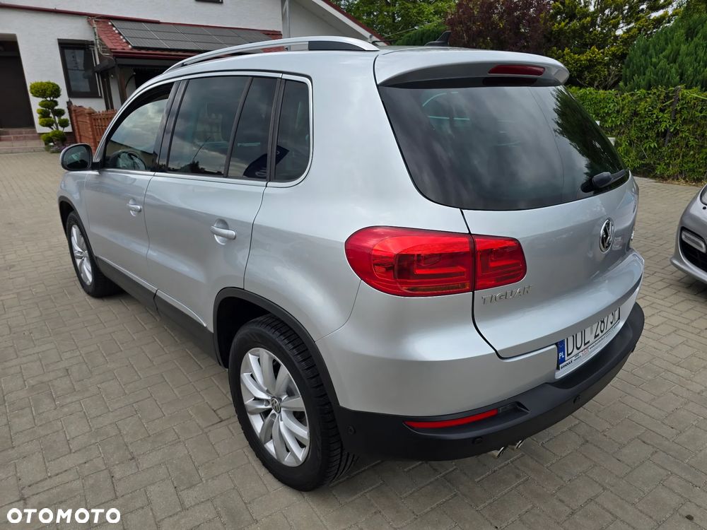 Volkswagen Tiguan - 5