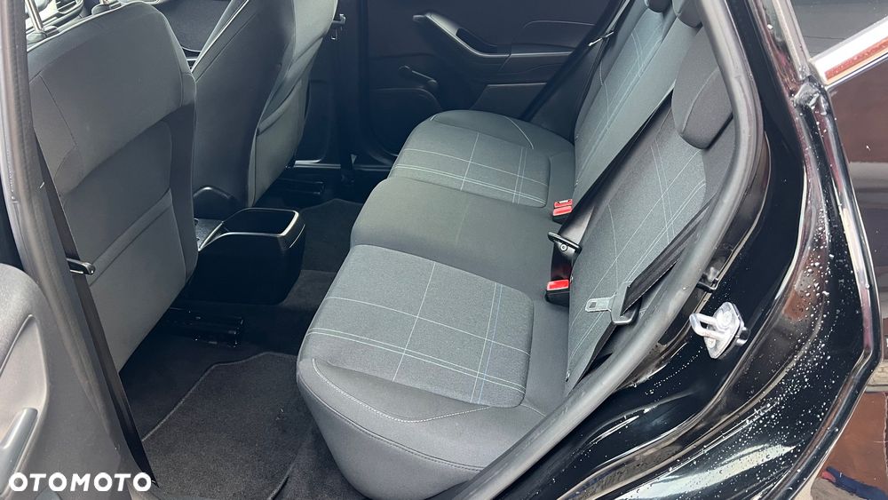 Ford Fiesta 1.5 TDCi SYNC Edition - 17