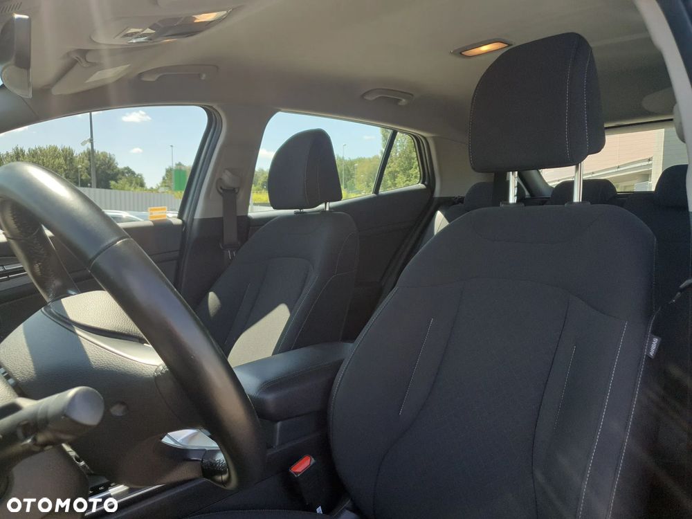 Kia Sportage 1.6 T-GDI MHEV M 2WD DCT - 12