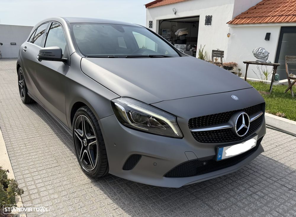 Mercedes-Benz A 180 d AMG Line - 6